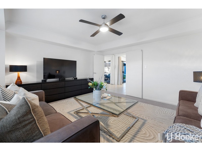 19 Ribonwood Street, Thornlands QLD 4164