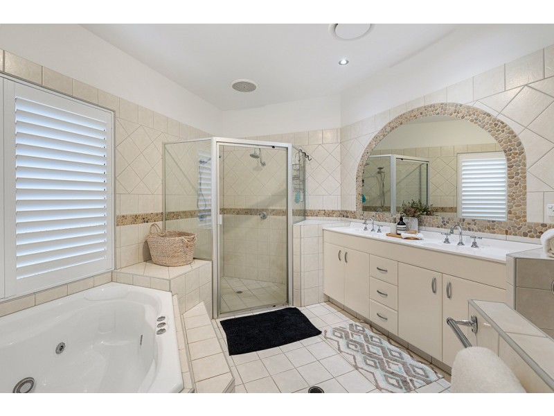 29 Lakefield Drive, Victoria Point QLD 4165