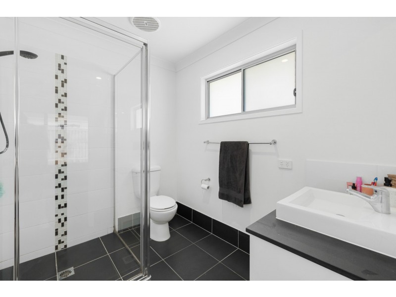 12 Godfrey Street, Thornlands QLD 4164