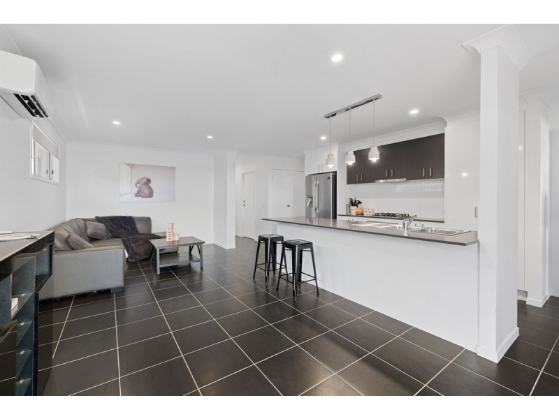 12 Godfrey Street, Thornlands QLD 4164