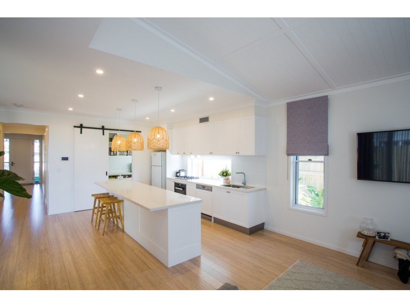 13 Simon Street, Victoria Point QLD 4165