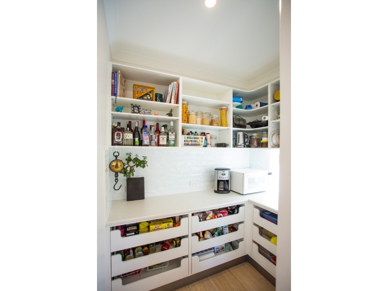 13 Simon Street, Victoria Point QLD 4165