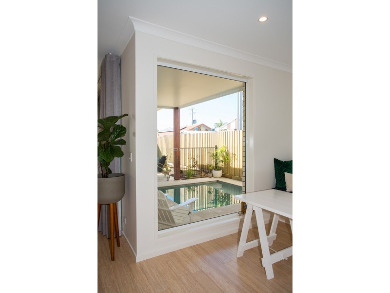 13 Simon Street, Victoria Point QLD 4165