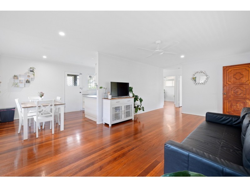 14 Christina Street, Wellington Point QLD 4160