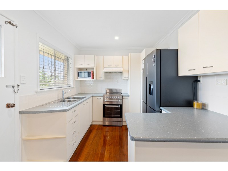 14 Christina Street, Wellington Point QLD 4160