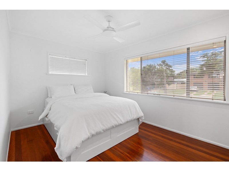 14 Christina Street, Wellington Point QLD 4160