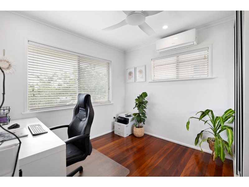 14 Christina Street, Wellington Point QLD 4160