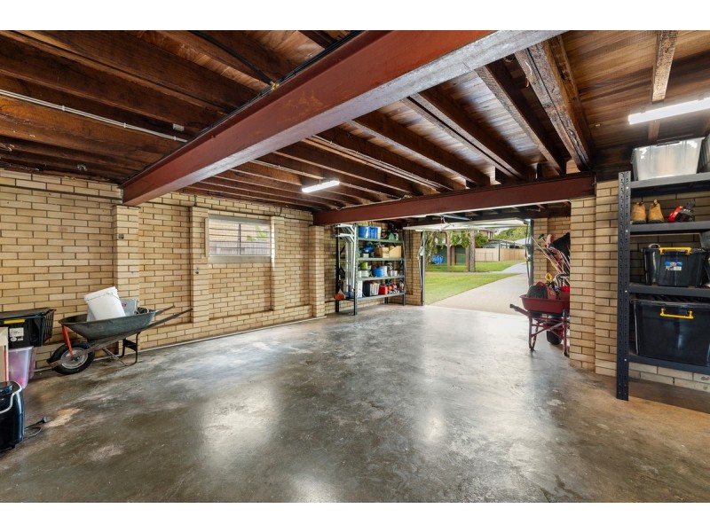 14 Christina Street, Wellington Point QLD 4160