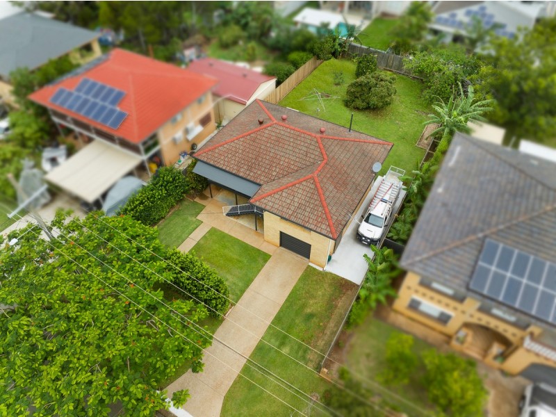 14 Christina Street, Wellington Point QLD 4160