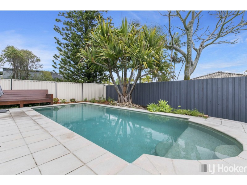 3 Champagne Crescent, Thornlands QLD 4164