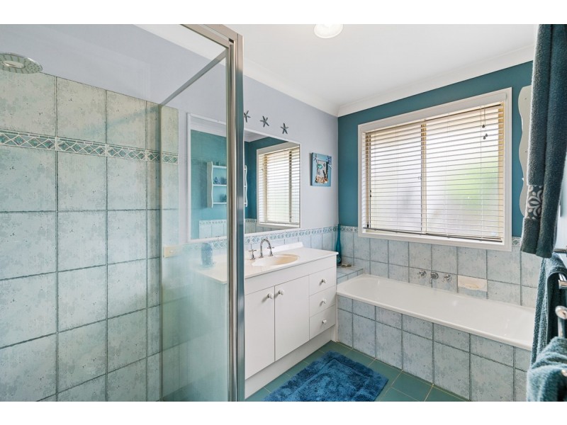 41 Tulloch Drive, Wellington Point QLD 4160