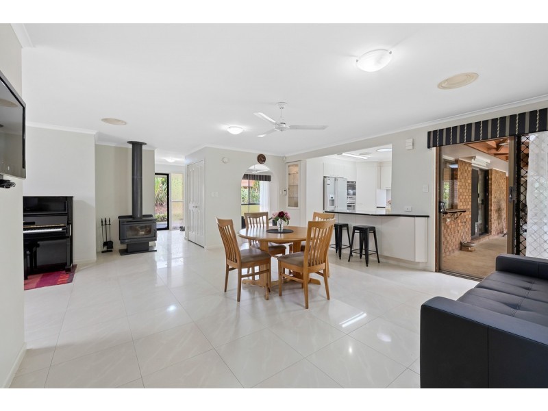 6 Hanover Drive, Alexandra Hills QLD 4161