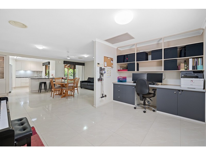 6 Hanover Drive, Alexandra Hills QLD 4161