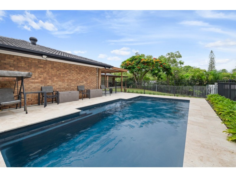 6 Hanover Drive, Alexandra Hills QLD 4161