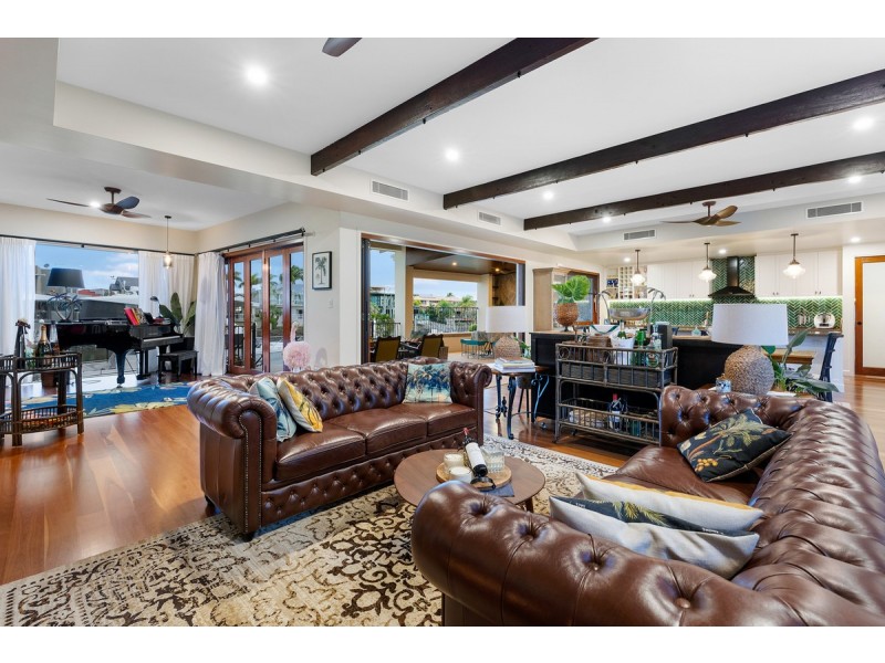 19 Sentinel Court, Raby Bay QLD 4163
