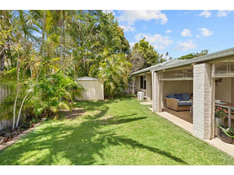 11 Kimbolton Drive, Redland Bay QLD 4165
