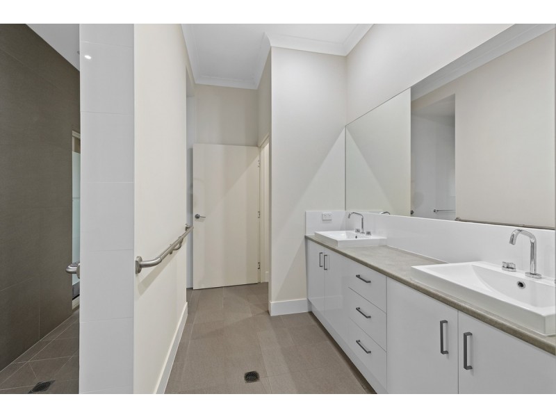 221 Fitzroy Street, Cleveland QLD 4163