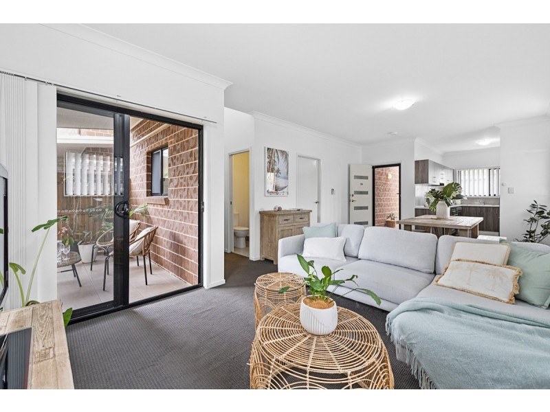 24/3 Grange Court, Capalaba QLD 4157