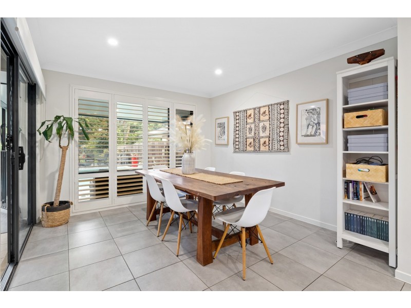 11 Maud Street, Birkdale QLD 4159