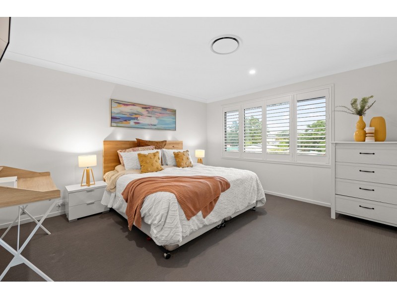 11 Maud Street, Birkdale QLD 4159