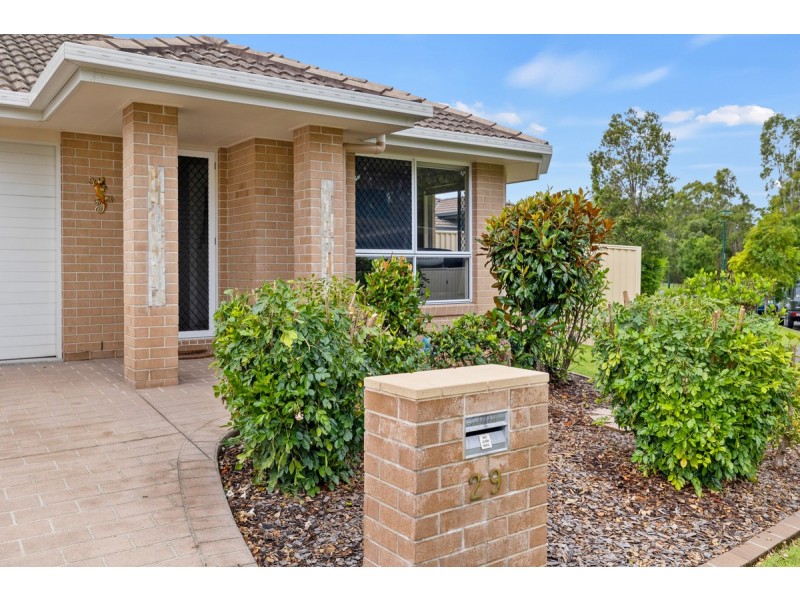 29 Lancaster Circuit, Redland Bay QLD 4165
