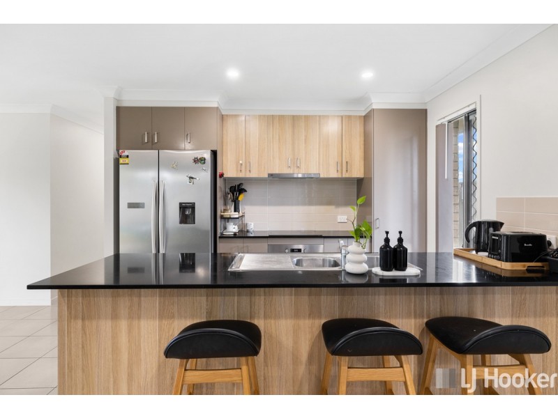 46 Ellabay Crescent, Redland Bay QLD 4165