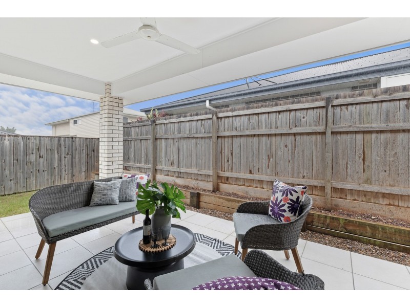 55 Swansea Circuit, Redland Bay QLD 4165