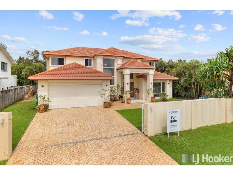 68 Allan Day Drive, Wellington Point QLD 4160