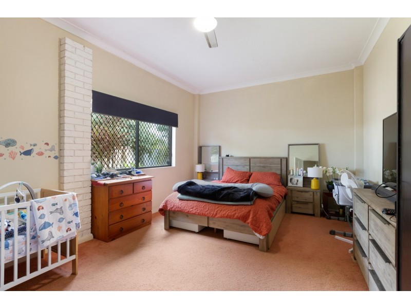 2 Ocean Street, Cleveland QLD 4163