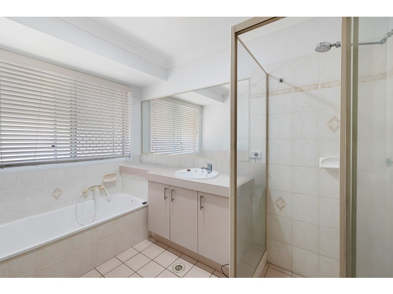 5 Crossley Drive, Wellington Point QLD 4160