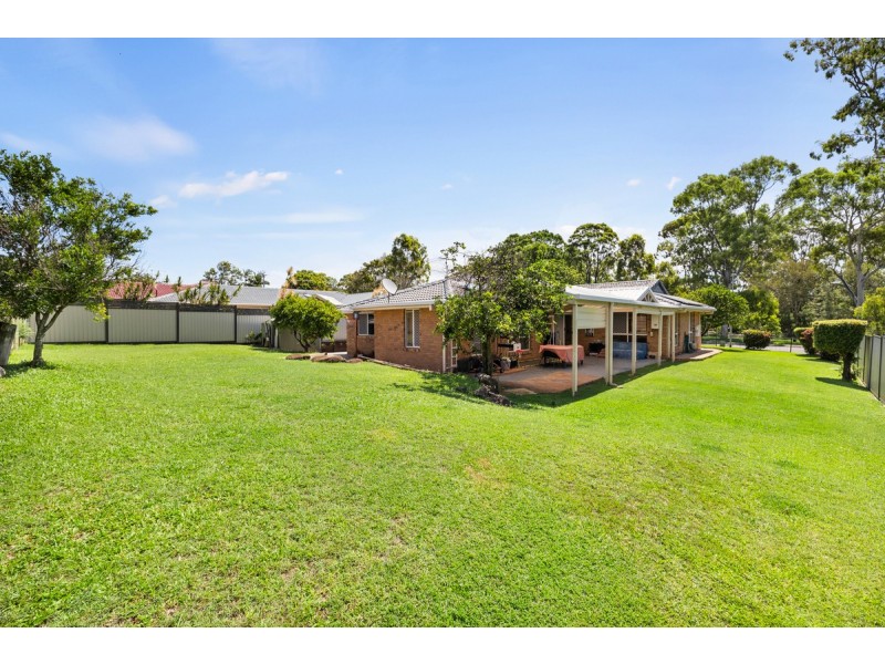 5 Crossley Drive, Wellington Point QLD 4160