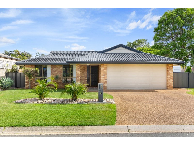 1 Bayswater Drive, Victoria Point QLD 4165