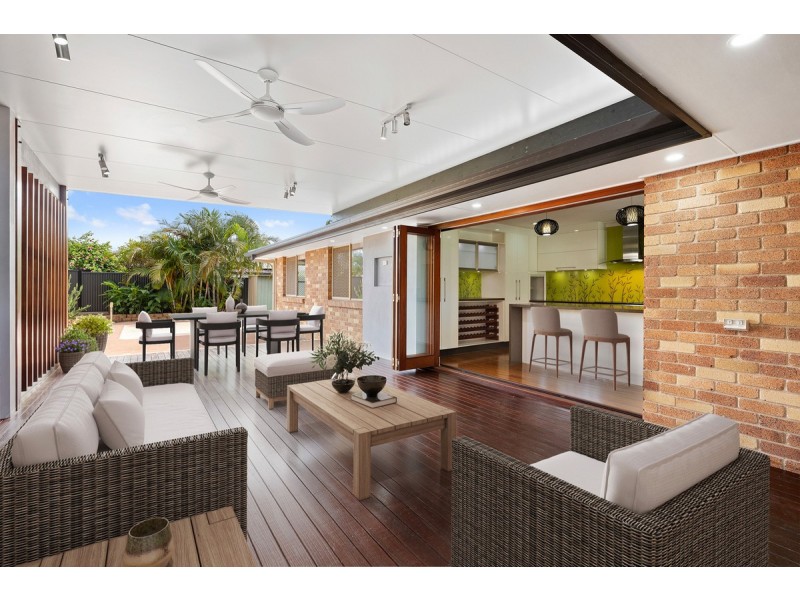 1 Bayswater Drive, Victoria Point QLD 4165