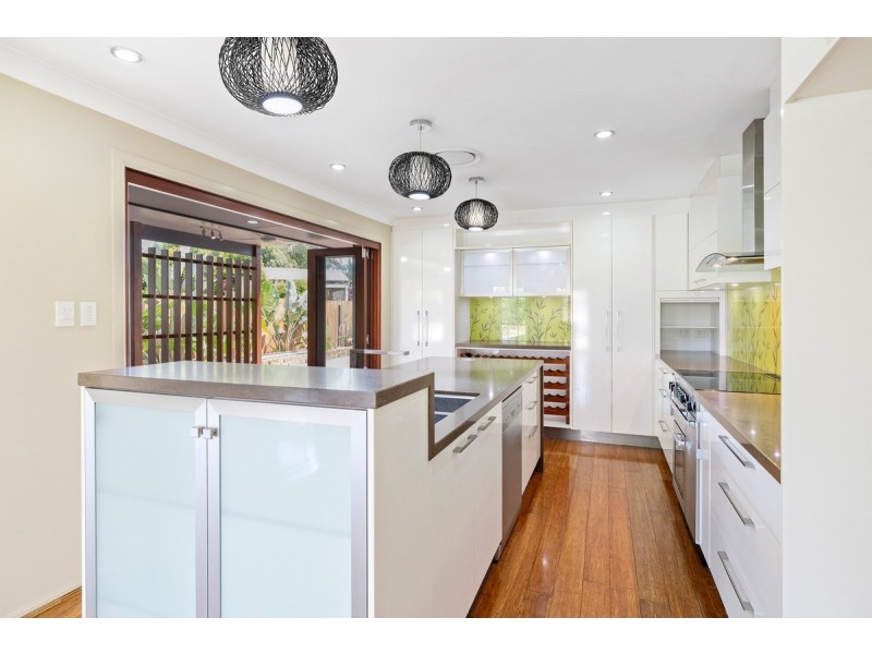 1 Bayswater Drive, Victoria Point QLD 4165
