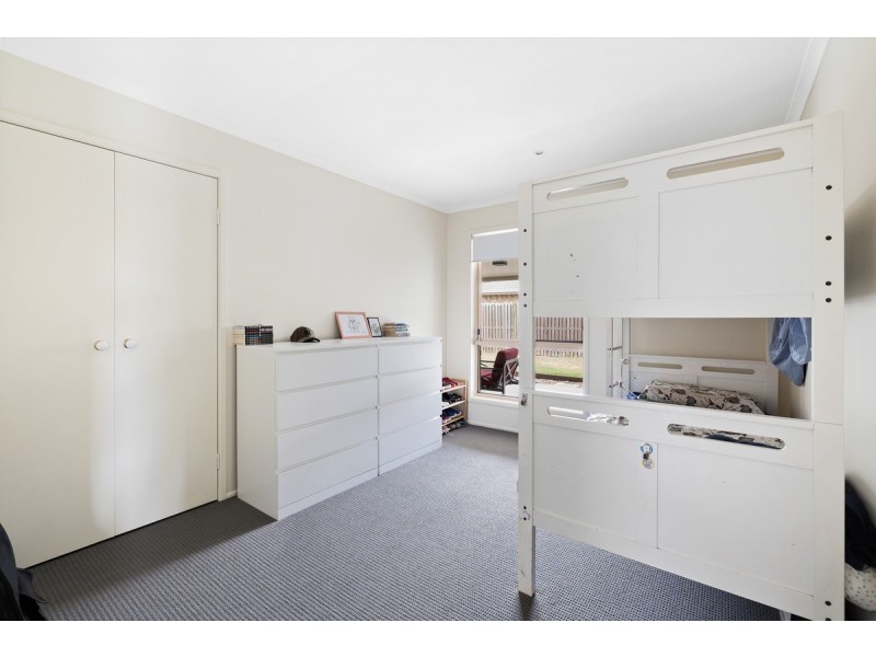 10 Rajang Street, Tanah Merah QLD 4128