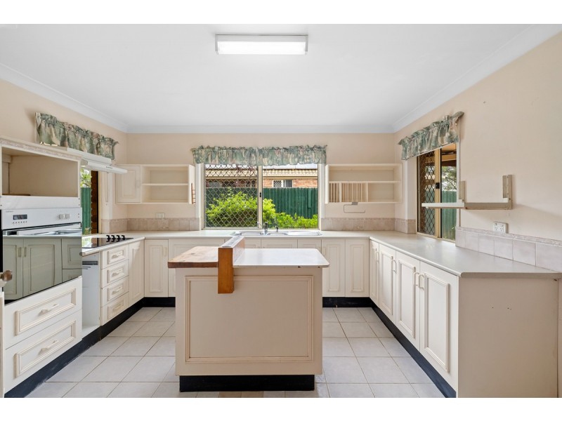 29 Sloop Street, Manly West QLD 4179