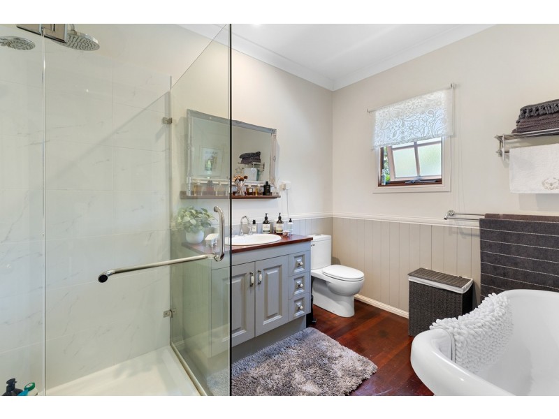 21 Ian Street, Thorneside QLD 4158