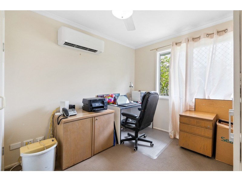 8 Yolla Street, Eagleby QLD 4207