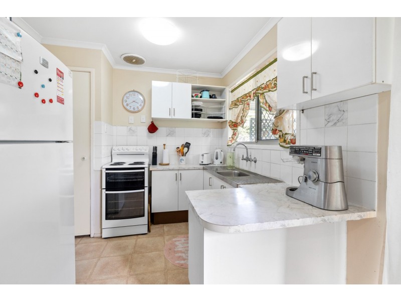 8 Yolla Street, Eagleby QLD 4207