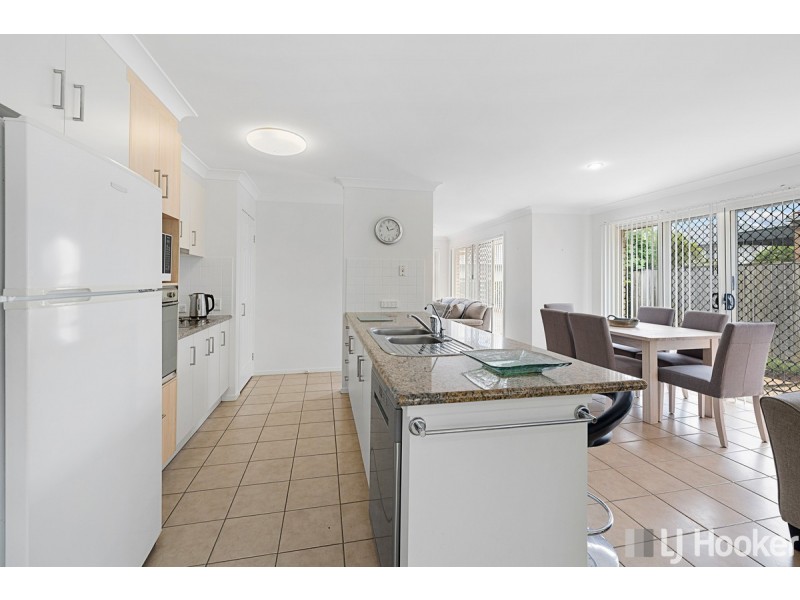 28/130 Gordon Street, Ormiston QLD 4160