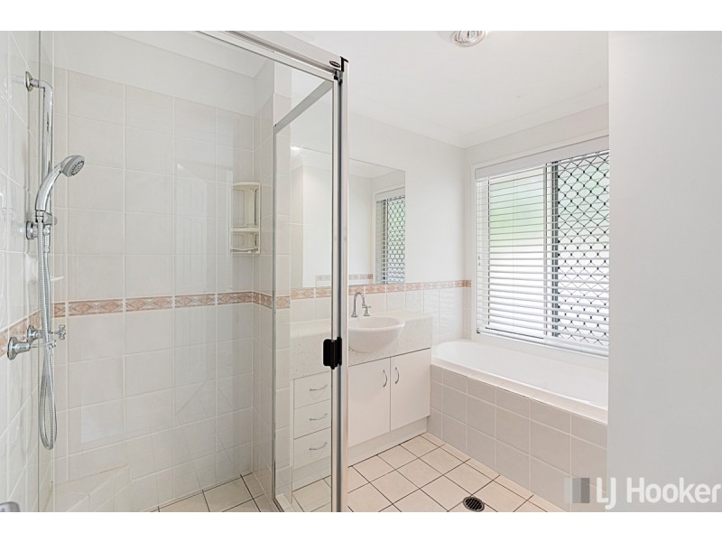 28/130 Gordon Street, Ormiston QLD 4160