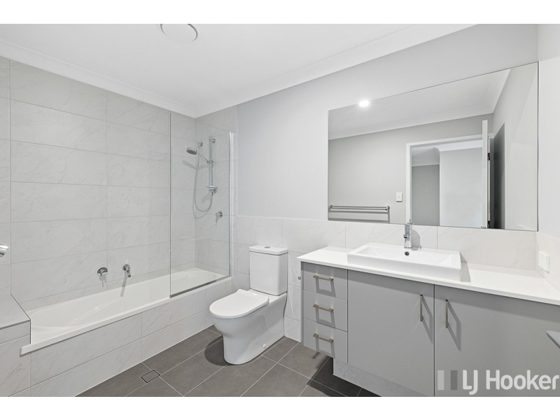 4/30 Freeth Street East, Ormiston QLD 4160