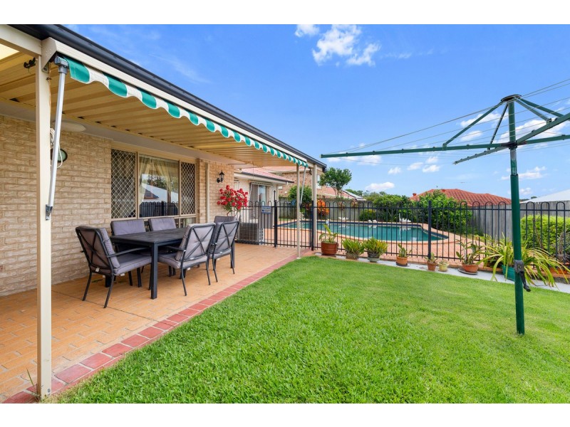 10 Burbank Road, Birkdale QLD 4159