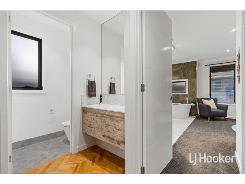 15 George Street, Ormiston QLD 4160