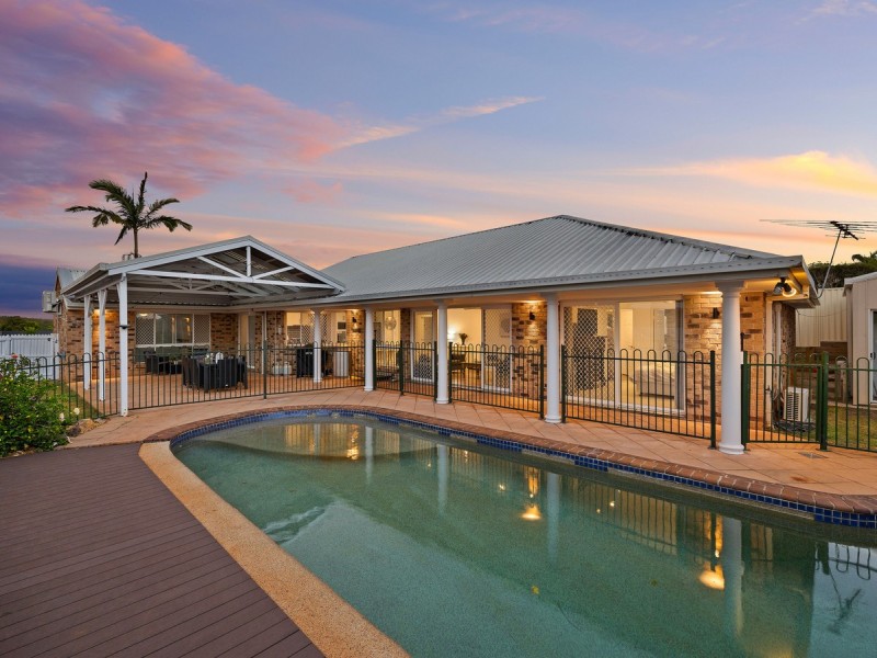 14 Montgomery Drive, Wellington Point QLD 4160