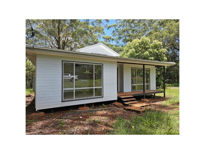 1 Waterlea Street, Russell Island QLD 4184