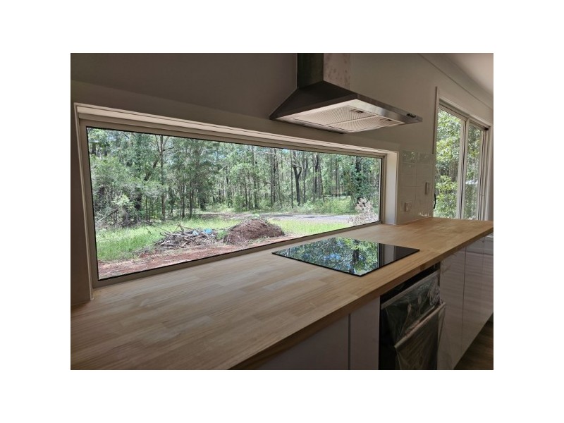 1 Waterlea Street, Russell Island QLD 4184