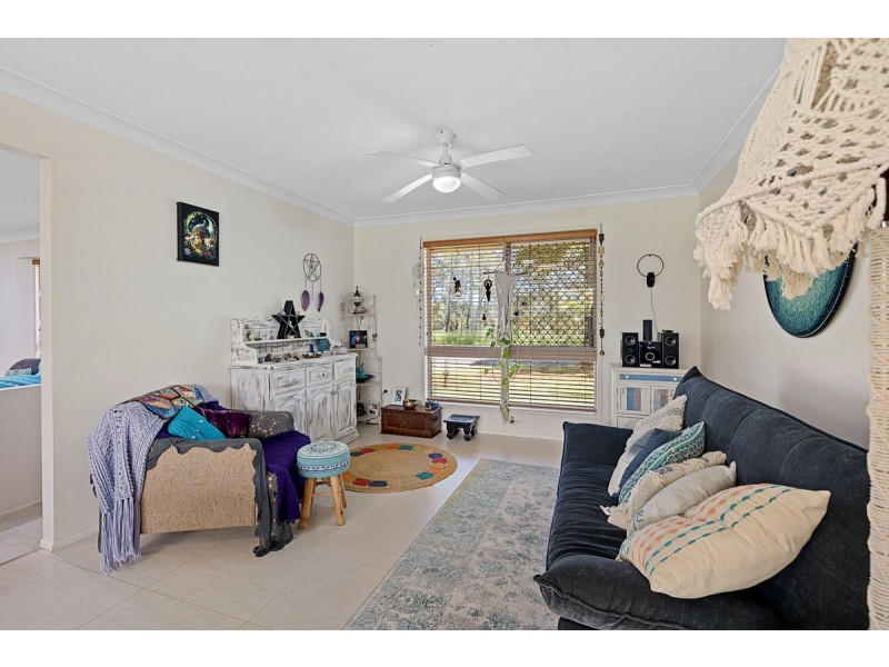 2 Tipplers Street, Victoria Point QLD 4165
