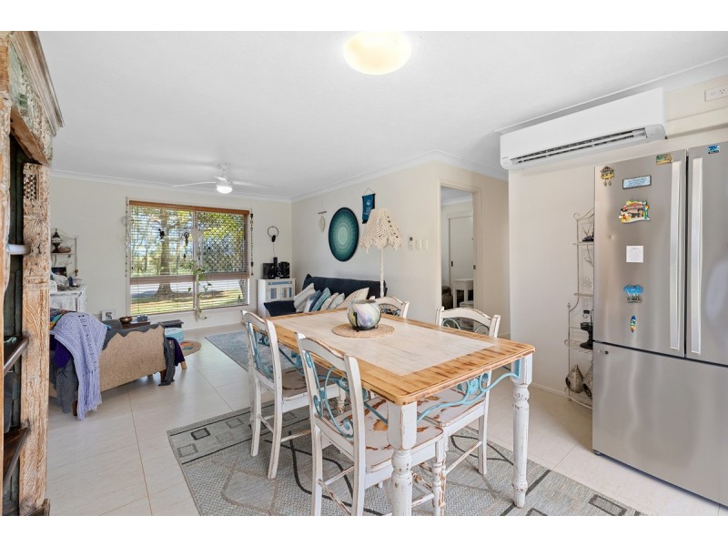 2 Tipplers Street, Victoria Point QLD 4165