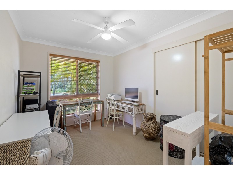 2 Tipplers Street, Victoria Point QLD 4165